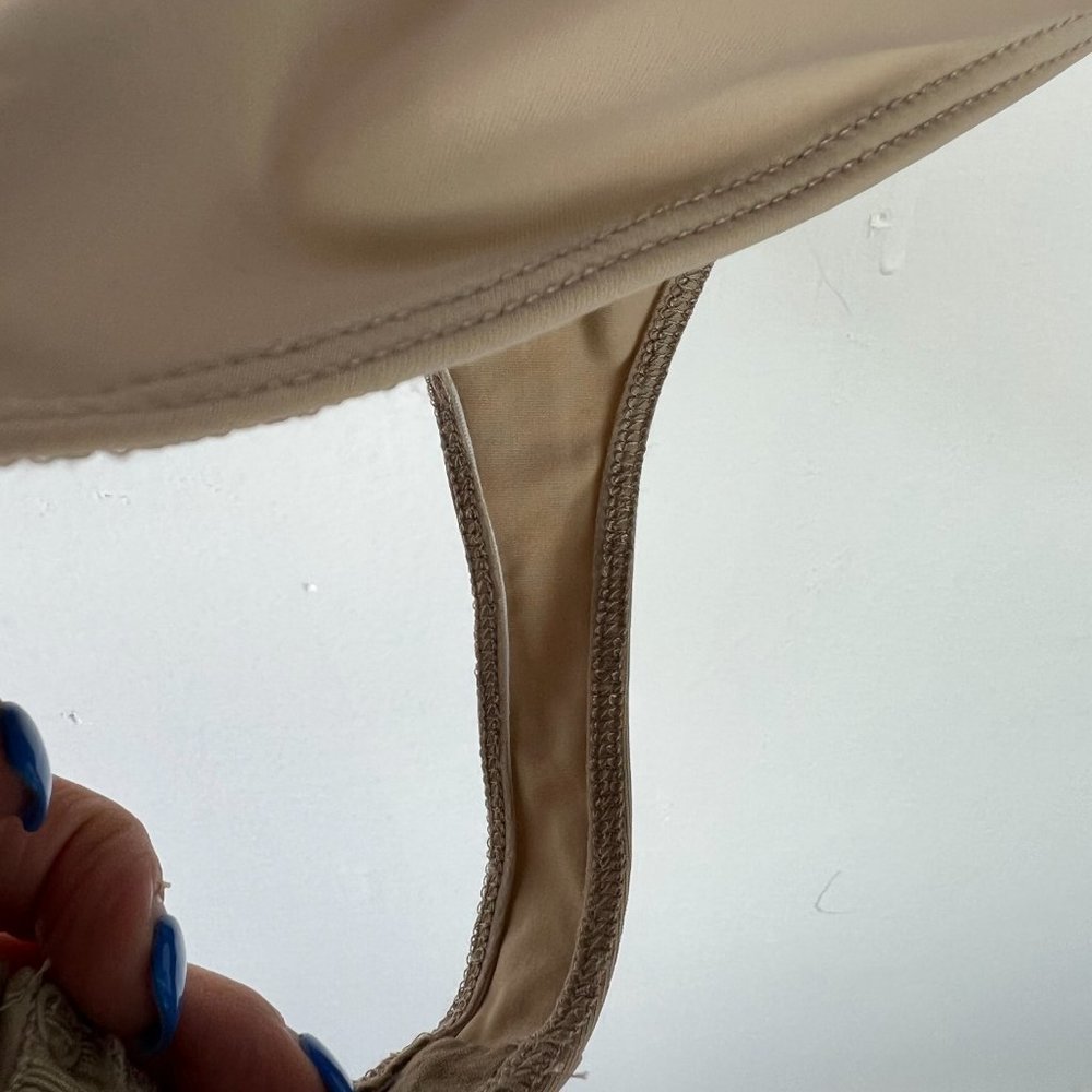 Aritzia Babaton Ambrose Bodysuit Frost Pink Dream Wrap-front Size Small S I1396 - Picture 12 of 14